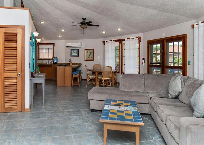 White Sands Cove C02-ocean View 2 Bedroom By Floreo Holiday home